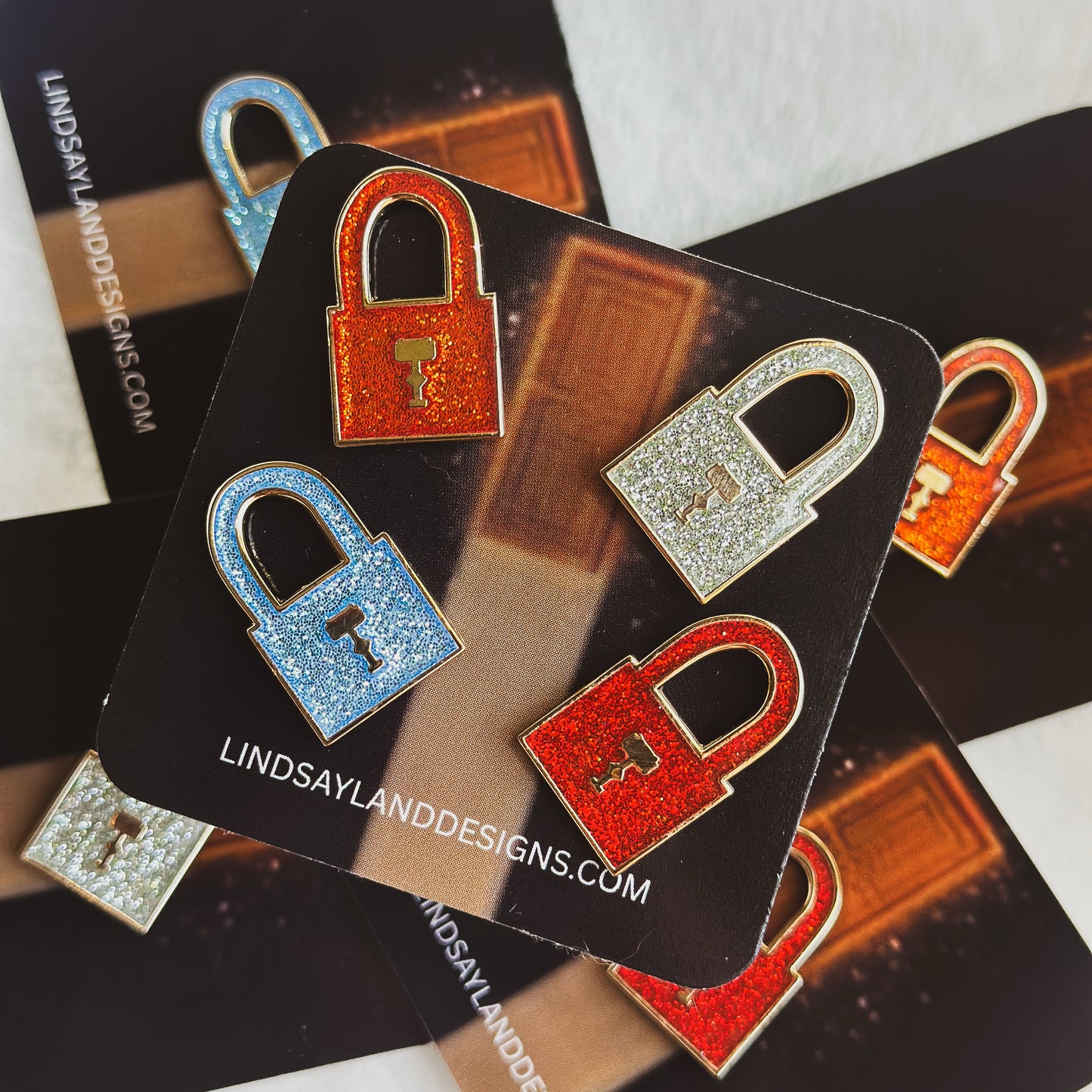 The Showgirl - Locks